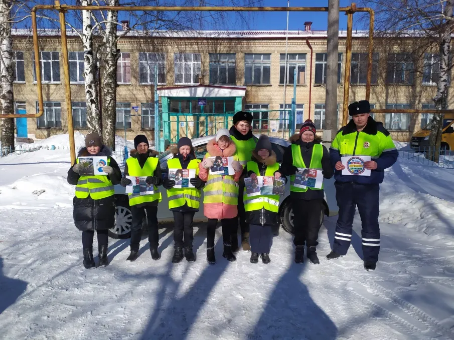 Автоинспекторы провели для юных пешеходов обучающие занятия
